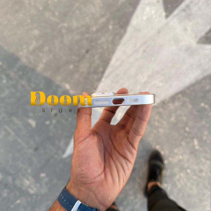 Metallic Magsafe iPhone case with camera lenses protection