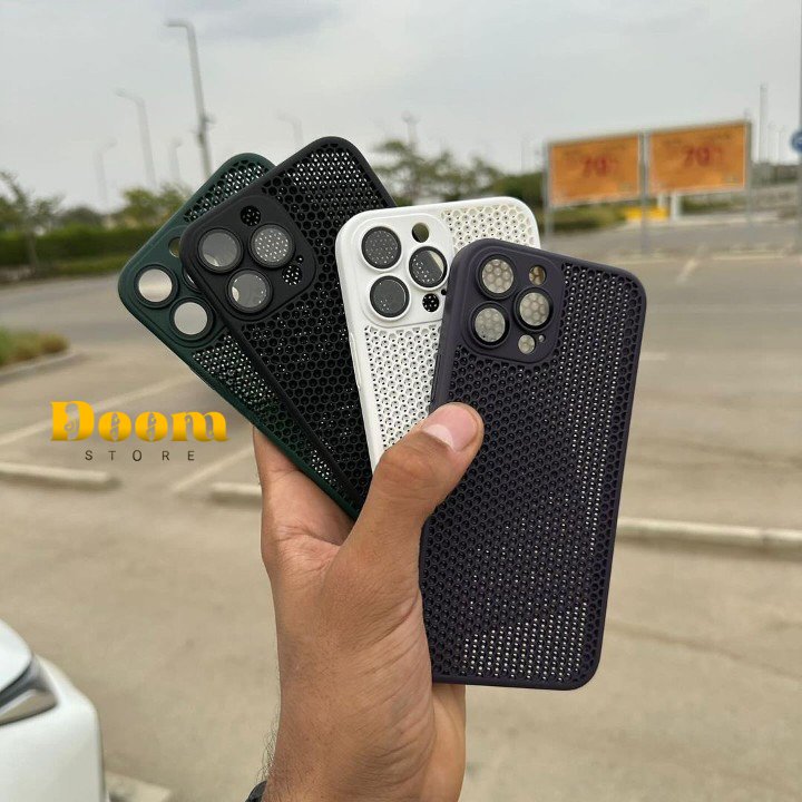 Dotted hard case with camera protection