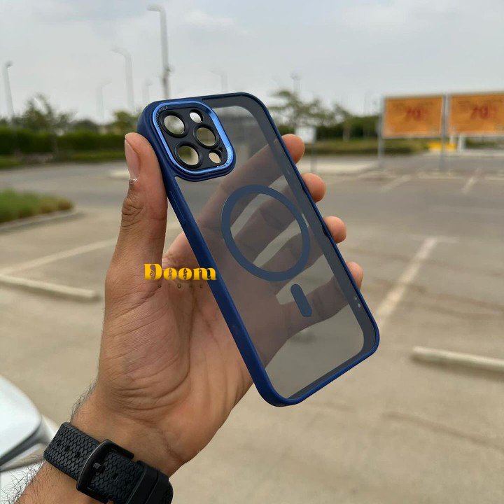 Magsafe transparent case with colored frame and camera coverage
