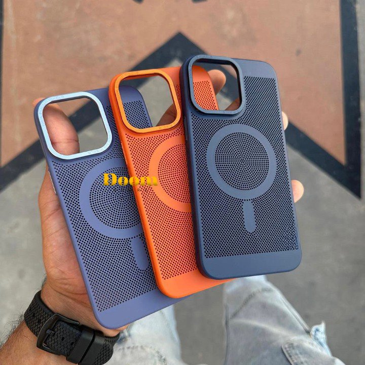 Trendy dotted Magsafe iPhone case in new colors