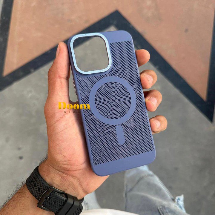 Trendy dotted Magsafe iPhone case in new colors