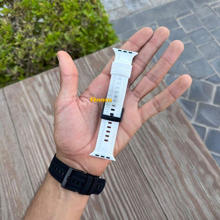 Apple watch silicone strap with a new style