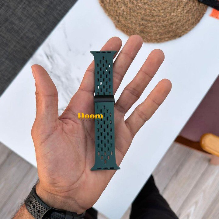 Magnetic silicone apple watch strap