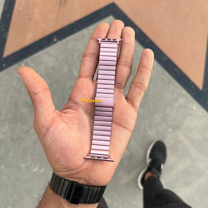 New stainless Apple Watch strap