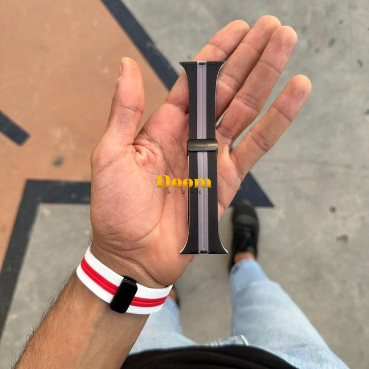 Magnetic silicone Apple watch strap with mixed colors