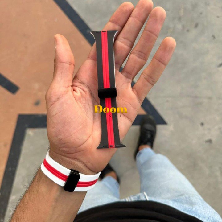 Magnetic silicone Apple watch strap with mixed colors