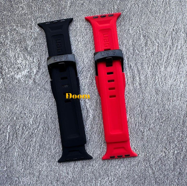ORIGINAL UAG SILICONE APPLE WATCH STRAP