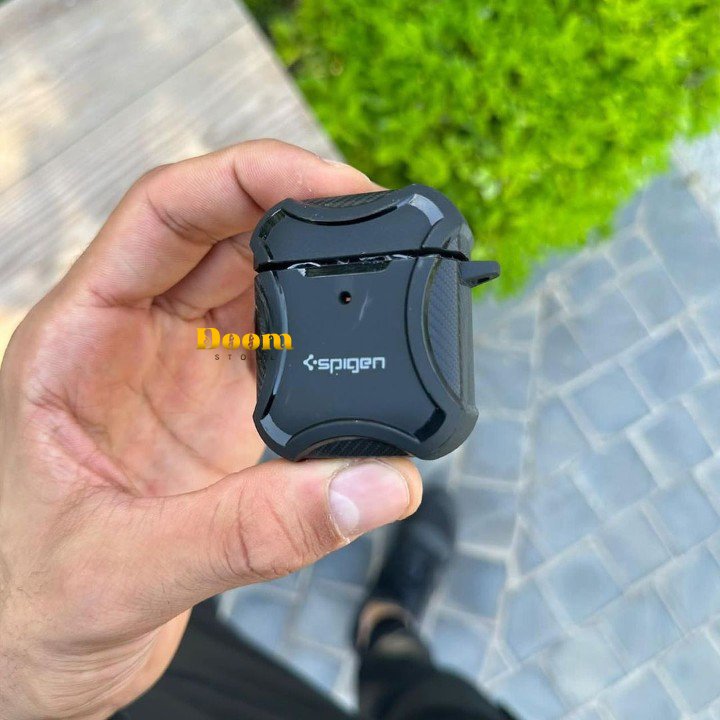 Spigen hard protective airpods case